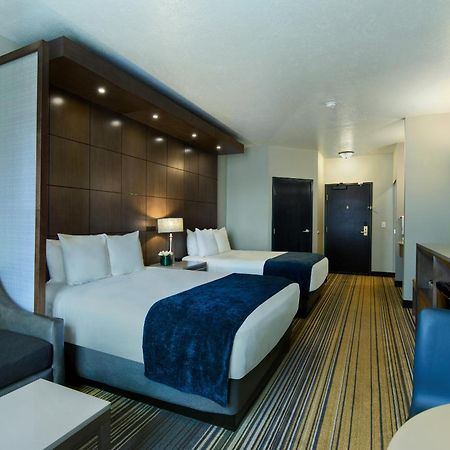 Oxford Suites Spokane Downtown Стая снимка