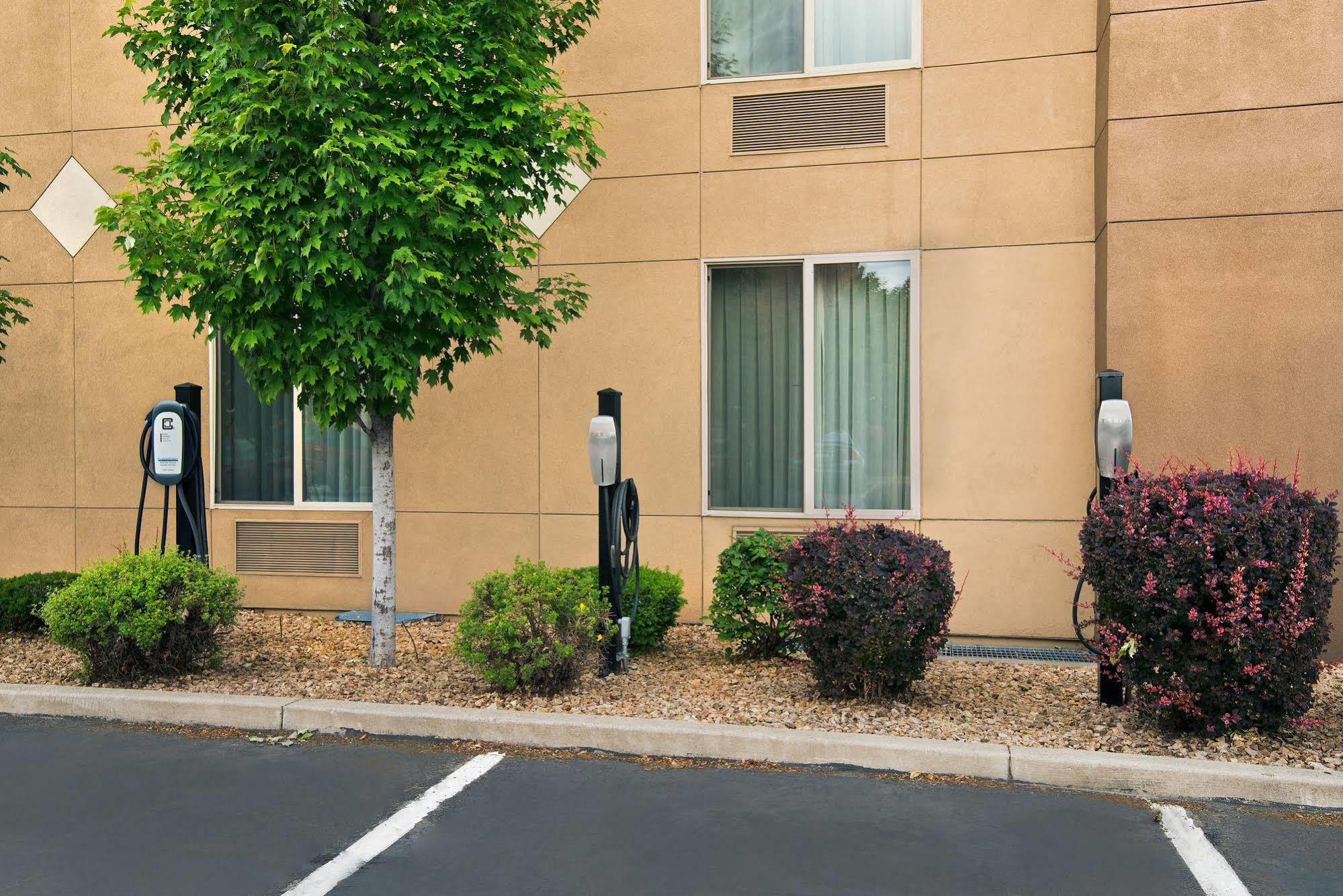 Oxford Suites Spokane Downtown Екстериор снимка