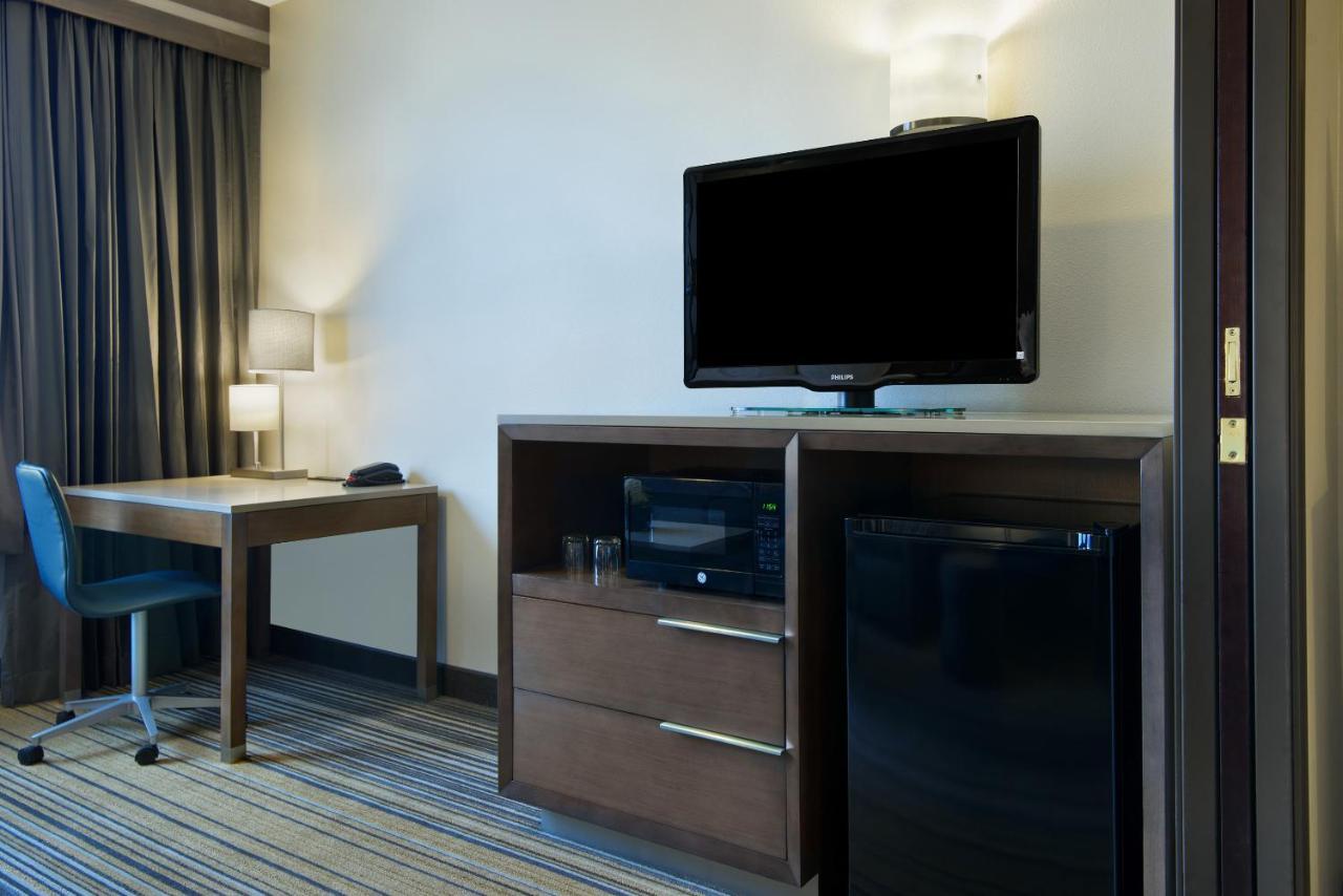 Oxford Suites Spokane Downtown Екстериор снимка