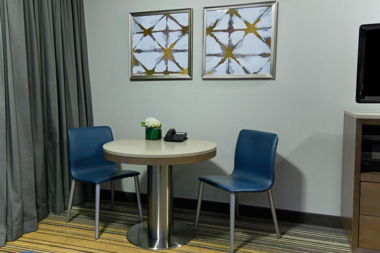 Oxford Suites Spokane Downtown Екстериор снимка