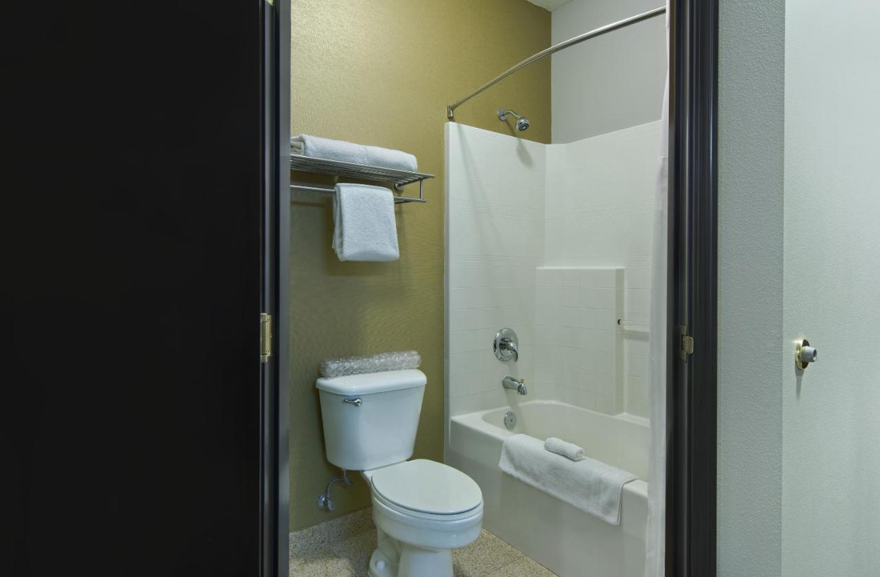 Oxford Suites Spokane Downtown Стая снимка